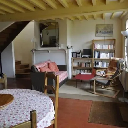 Hébergement de vacances Clos Du Mont Maison Sur Falaise